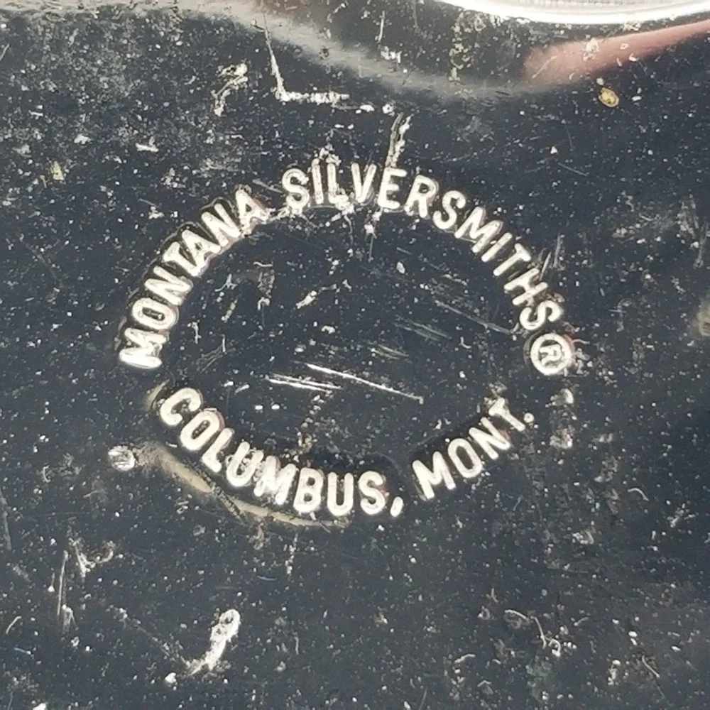 Montana Silversmiths Western Lone Star Belt Buckle Silver Tone Gold Star Texas - Picture 7 of 11